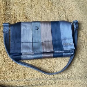 U.S.E.D seatbelt bag
